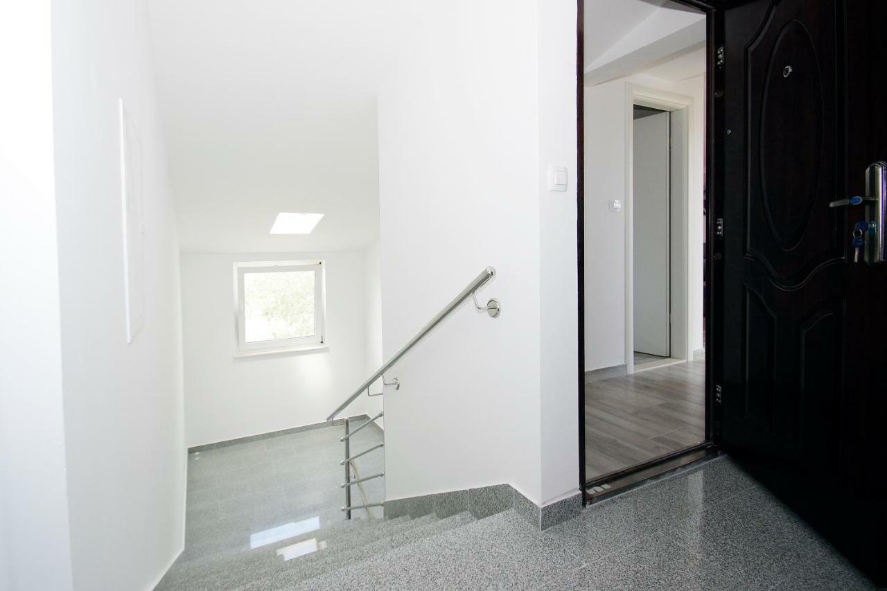 Apartment Ivan Kastel Sucurac Exterior photo