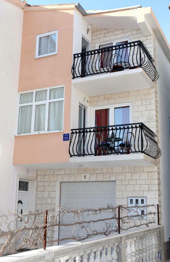 Apartment Ivan Kastel Sucurac Exterior photo