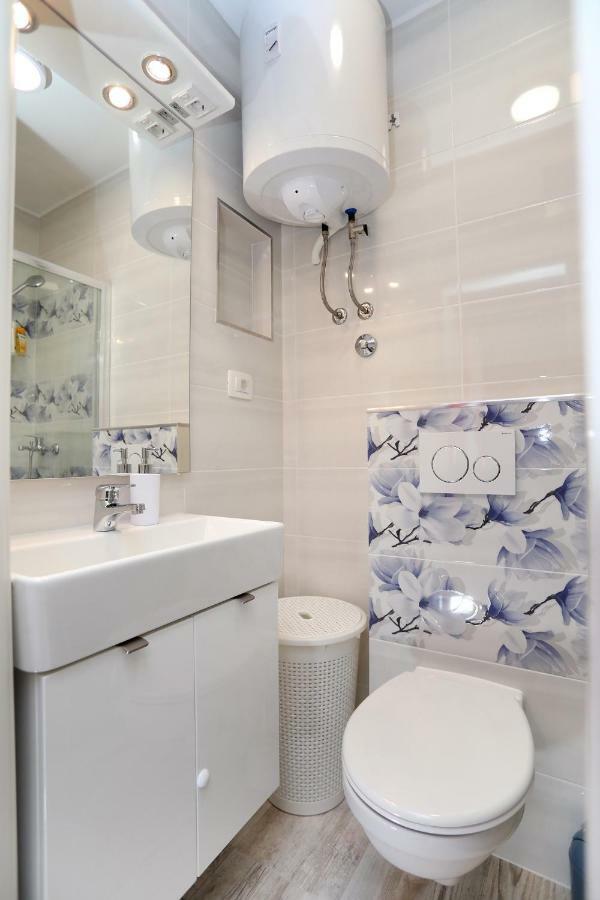 Apartment Ivan Kastel Sucurac Exterior photo